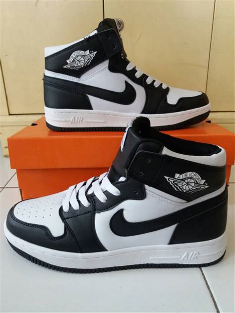 harga nike air jordan original termahal|sepatu nike yang paling murah.